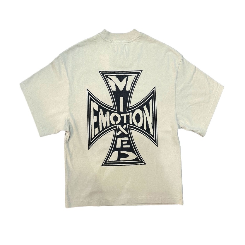 Mixed Emotional Cream Classic T-Shirt Boxy Fit Mixed Emotional Cream Classic T-Shirt Boxy Fit